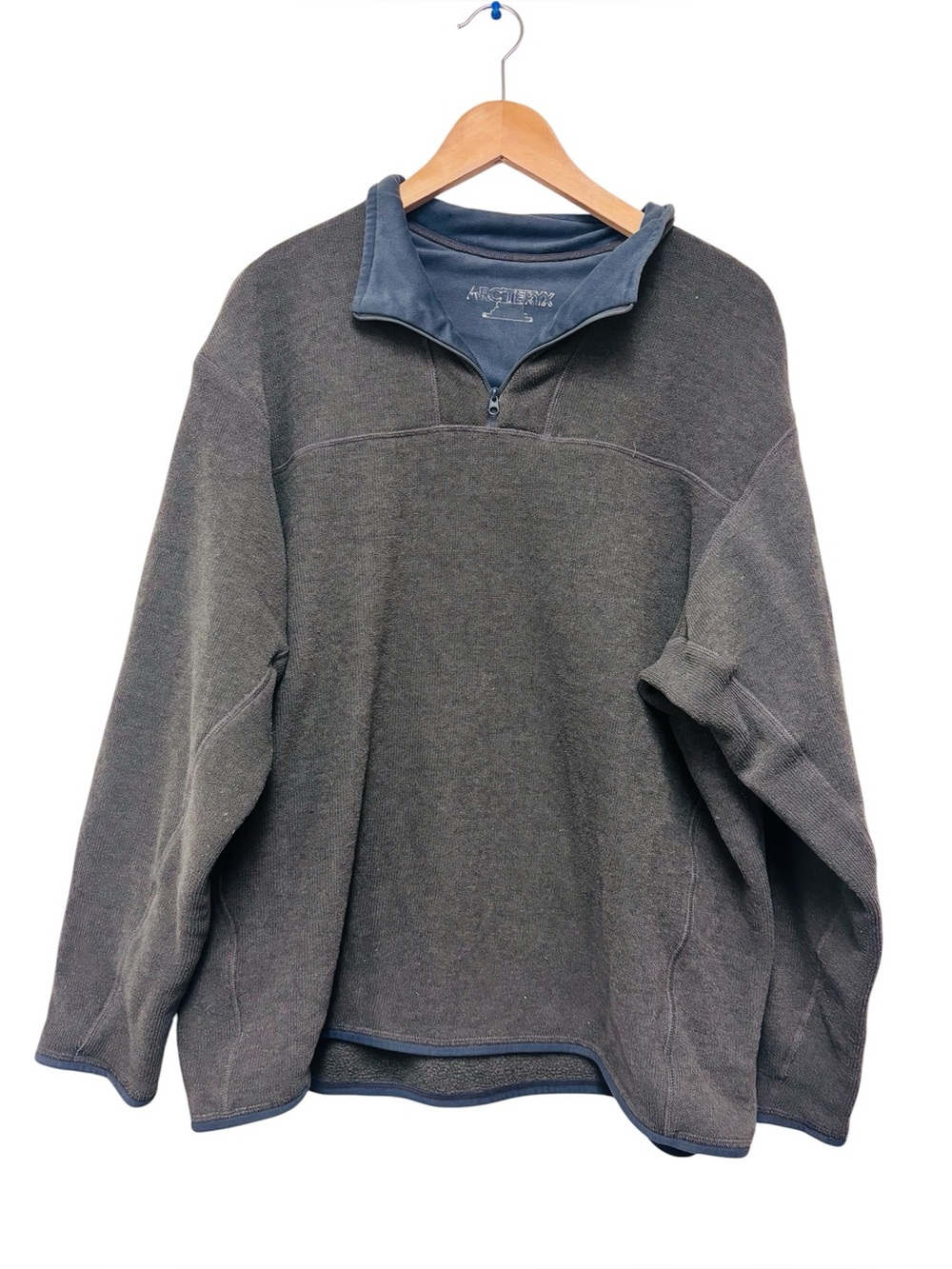Vintage Arc’teryx Quarter Zip Pullover Sweater